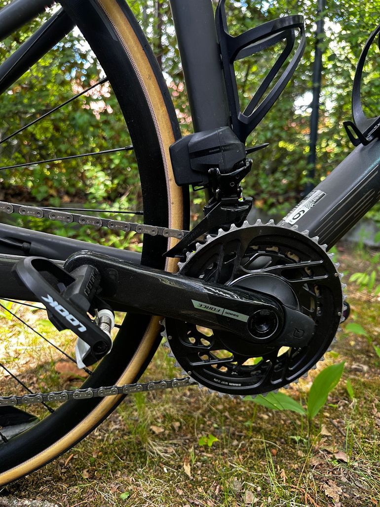 Scott Addict RC SRAM Force eTap AXS 2023 Road & Gravel d'occasion — image 4 sur 6