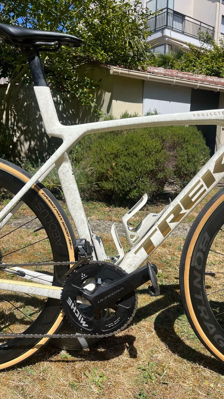 Używany Trek Madone SLR 9 Gen 8 2025 2025 Road & Gravel — zdjęcie 4 z 22