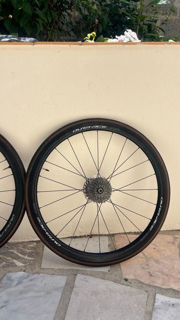 Używany Trek Madone SLR 9 Gen 8 2025 2025 Road & Gravel — zdjęcie 21 z 22