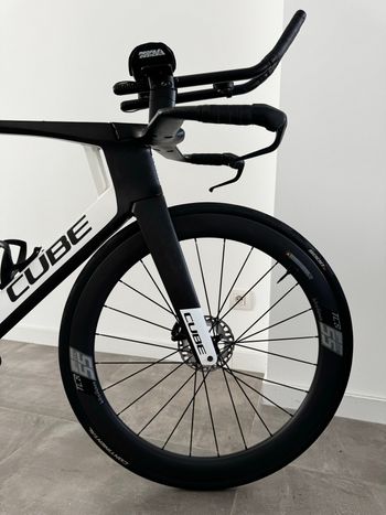 Gebrauchtes CUBE AERIUM C:68 TT SL LOW 2021 2021 Road & Gravel, Schwarz — Bild 3 von 17