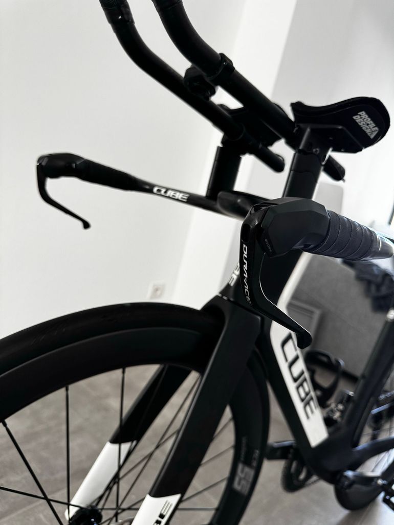 Gebrauchtes CUBE AERIUM C:68 TT SL LOW 2021 2021 Road & Gravel, Schwarz — Bild 15 von 17