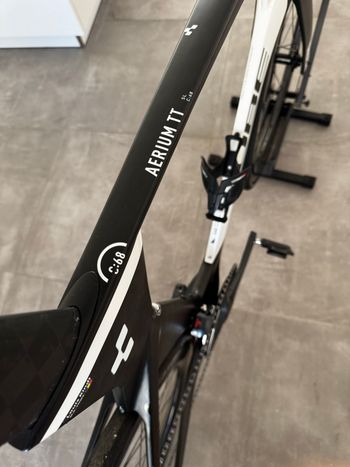 Gebrauchtes CUBE AERIUM C:68 TT SL LOW 2021 2021 Road & Gravel, Schwarz — Bild 12 von 17
