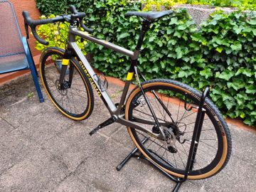 Used Guerciotti Eureka Shimano GRX 2022 Road & Gravel, Light Gray — image 4 of 8