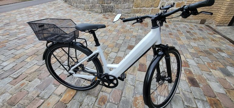 Riese & Müller UBN Six silent 2024 2024 Urban de segunda mano, Blanco — imagen 2 de 3