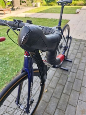 Used Merida SCULTURA DISC 4000 2020 2020 Road & Gravel, Blue — image 10 of 15