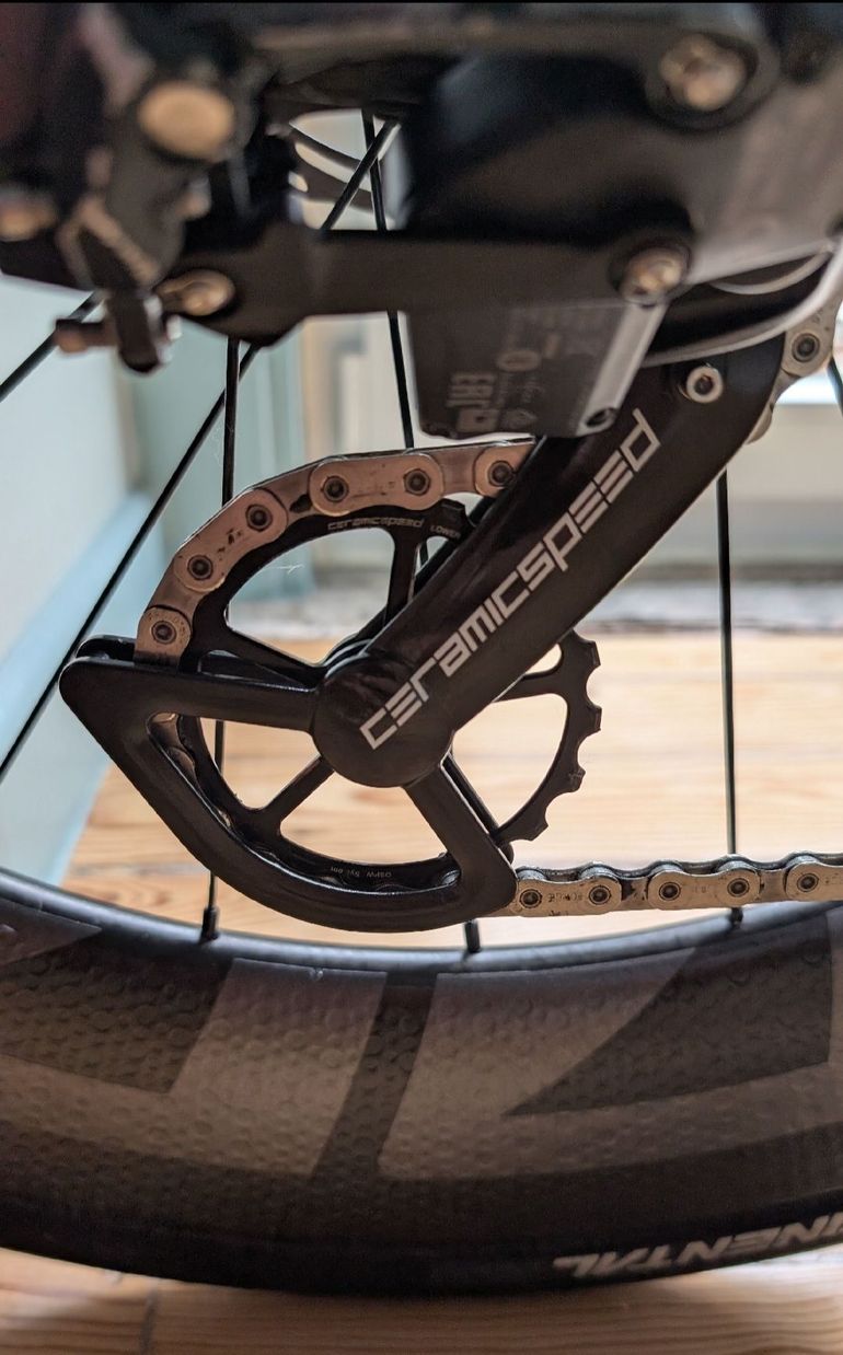 Used Canyon Speedmax CF 8 Disc eTap 2021 2021 Road & Gravel, Black — image 7 of 7