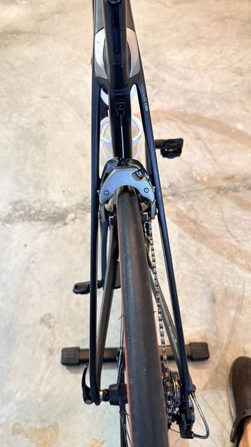 Used Trek Madone 9.0 2018 2018 Road & Gravel, Black — image 6 of 9