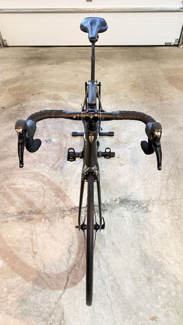 Used Trek Madone 9.0 2018 2018 Road & Gravel, Black — image 5 of 9