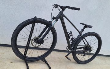Brugt Trek Marlin Shimano Deore 2024 Mountainbike — billede 3 af 6