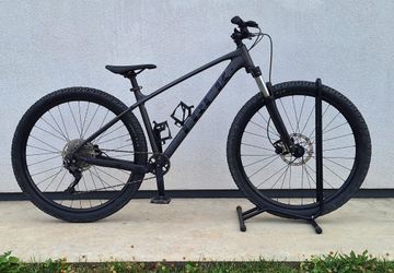 Brugt Trek Marlin Shimano Deore 2024 Mountainbike — billede 5 af 6