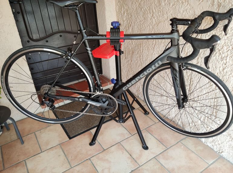 Used Guerciotti 5800 2019 Road & Gravel, Black — image 1 of 5