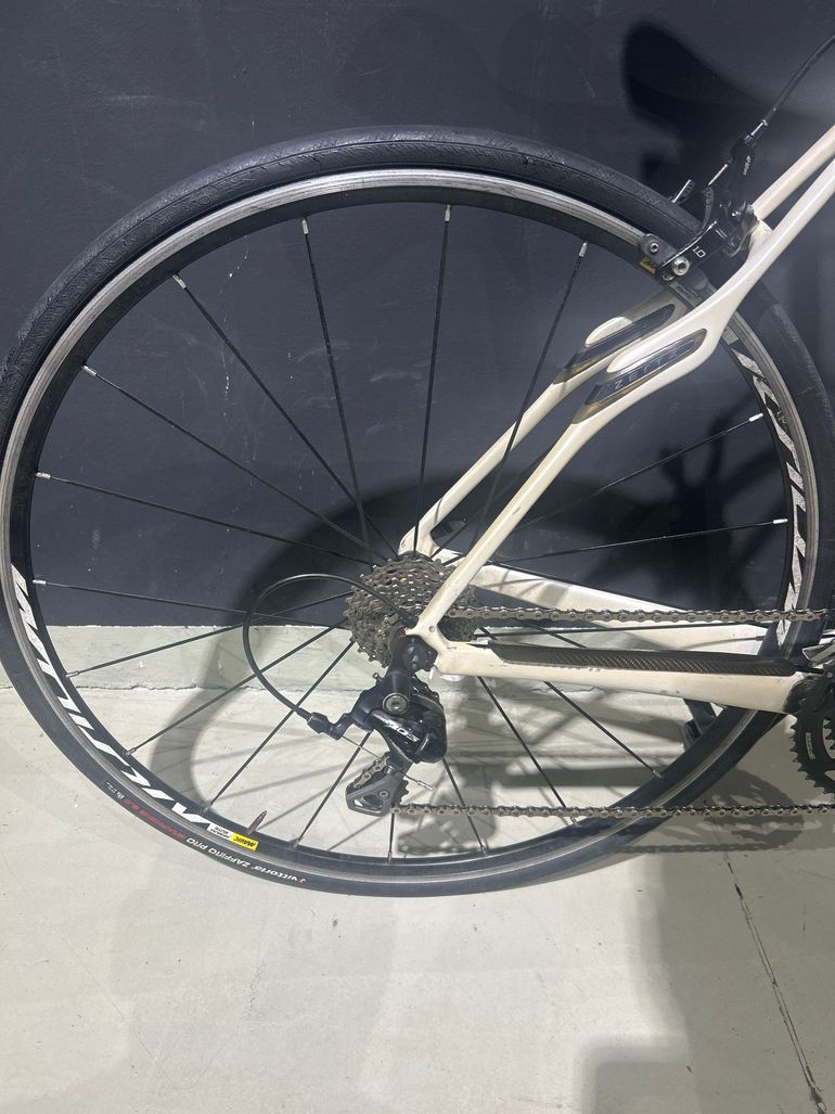 Used Specialized Roubaix SL4 Elite 105 2014 2014 Road & Gravel, White — image 12 of 13