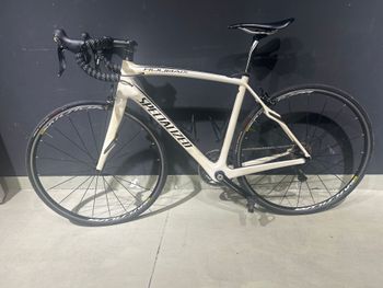Used Specialized Roubaix SL4 Elite 105 2014 2014 Road & Gravel, White — image 2 of 13