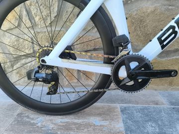 Used BMC Timemachine 01 DISC TWO 2022 2022 Road & Gravel, White — image 3 of 10