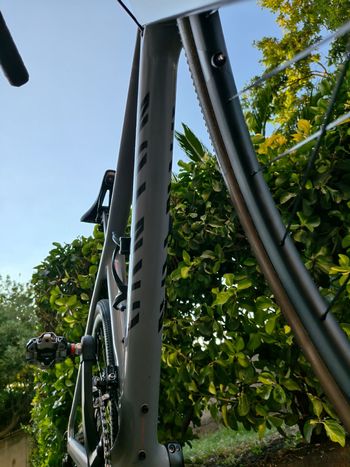 Canyon Grizl Shimano GRX 2023 Road & Gravel usato, Grigio chiaro — immagine 28 di 29