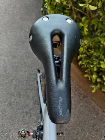 Canyon Grizl Shimano GRX 2023 Road & Gravel usato, Grigio chiaro — immagine 24 di 29