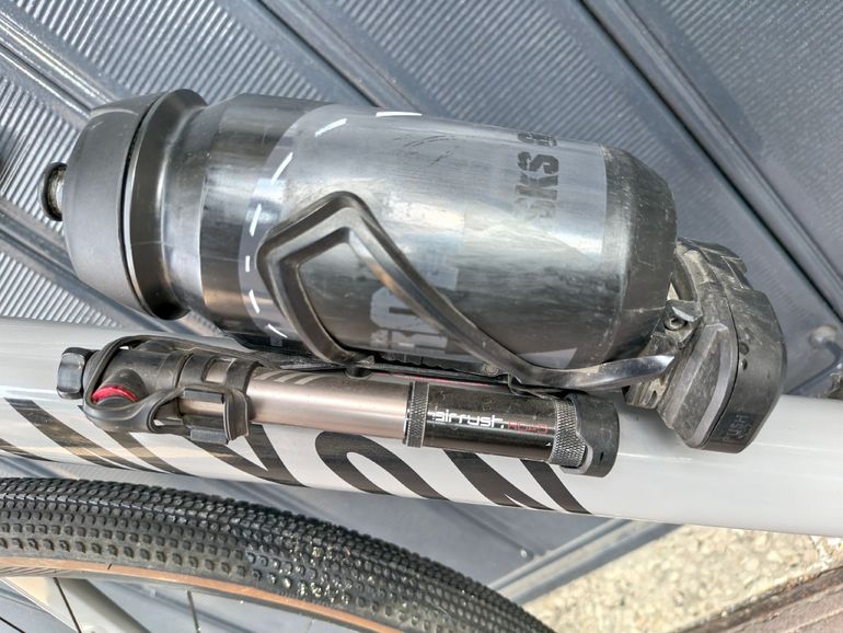 Canyon Grizl Shimano GRX 2023 Road & Gravel d'occasion — image 10 sur 24