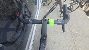 Used Look 785 Huez Ultegra Di2 / R50D 2025 2025 Road & Gravel, Black — image 6 of 8