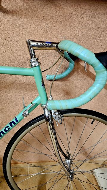 Used Bianchi Custom Campagnolo Record 1990 Road & Gravel, Blue — image 6 of 16