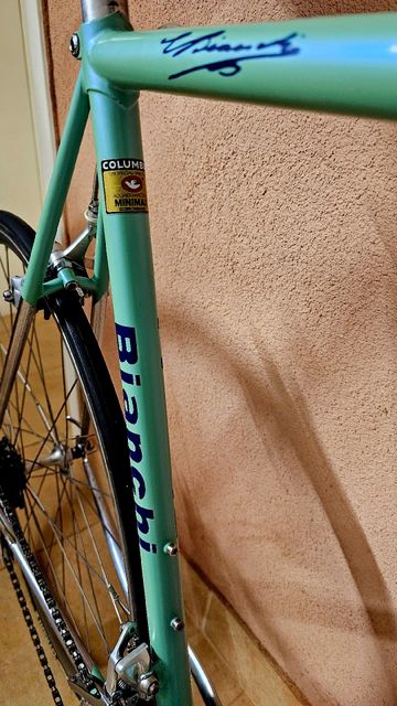 Used Bianchi Custom Campagnolo Record 1990 Road & Gravel, Blue — image 8 of 16