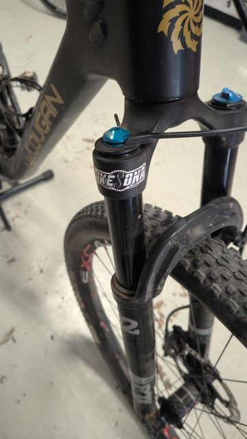 Tweedehands Lee Cougan Crossfire 428 Full XT 2023 2023 Mountainbike — afbeelding 2 van 8