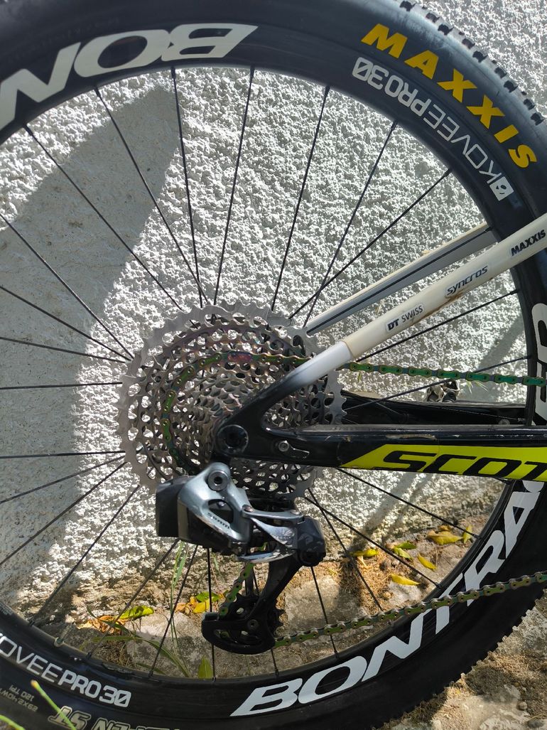 Używany Scott Spark RC 900 World Cup 2019 2019 Mountainbike — zdjęcie 5 z 7