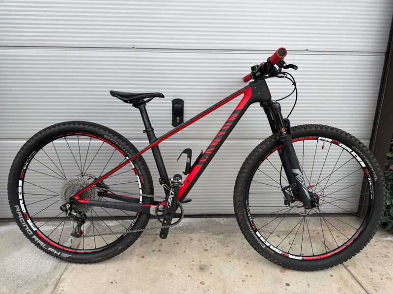 Used Canyon Exceed CF SLX 9.0 Pro Race 2019 2019 MTB