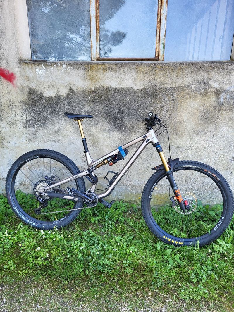 Commencal META TR SIGNATURE 2022 2022 MTB d'occasion