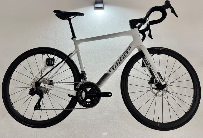 Gebrauchtes Wilier Garda SHIMANO 105 Di2 R7170 2X12S 2025 2025 Road & Gravel, Weiß — Bild 1 von 6