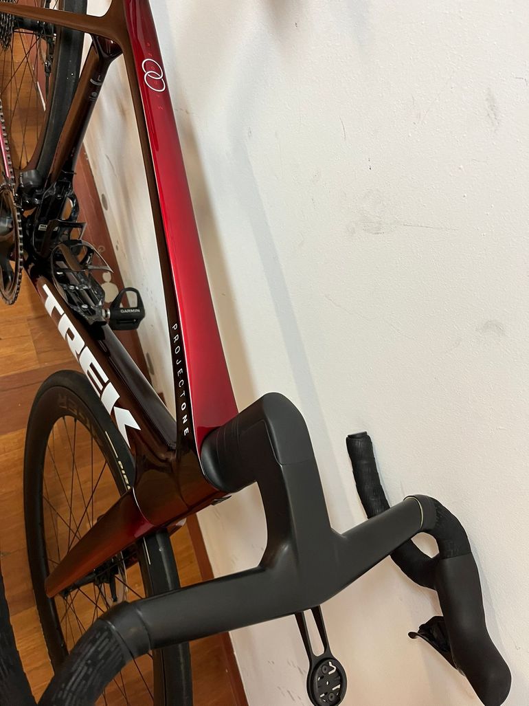 Używany Trek Madone SLR 7 Gen 8 2026 2026 Road & Gravel — zdjęcie 4 z 7