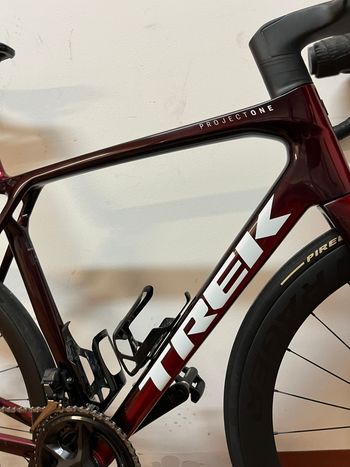 Używany Trek Madone SLR 7 Gen 8 2026 2026 Road & Gravel — zdjęcie 6 z 7