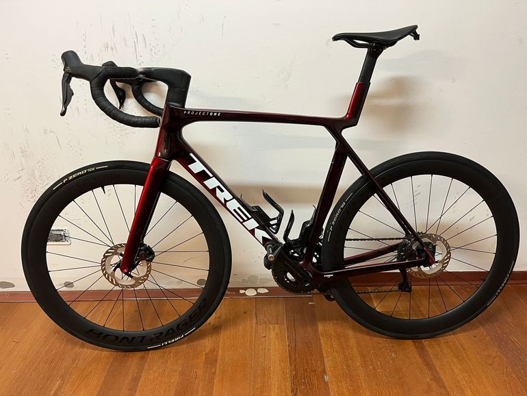 Używany Trek Madone SLR 7 Gen 8 2026 2026 Road & Gravel — zdjęcie 2 z 7