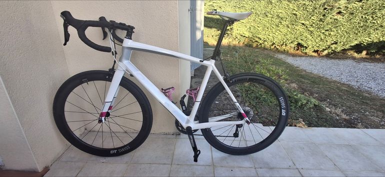 Used Orbea Avant M30 2015 2015 Road & Gravel, White — image 2 of 3