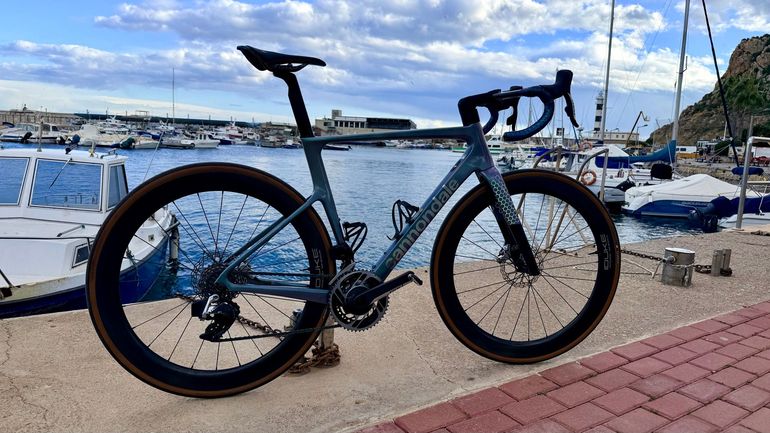 Used Cannondale SuperSix EVO 1 2023 2023 Road & Gravel, Light Gray — image 1 of 16