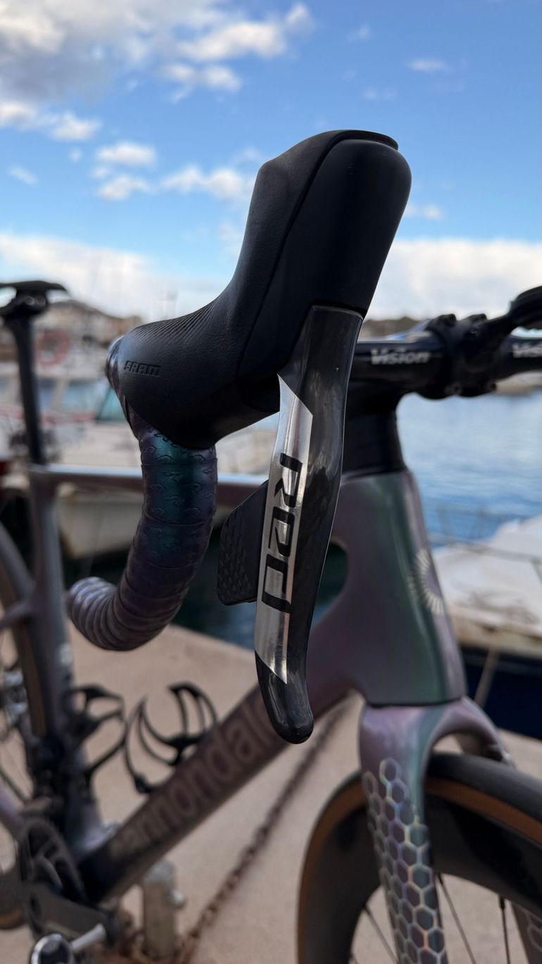 Used Cannondale SuperSix EVO 1 2023 2023 Road & Gravel, Light Gray — image 10 of 16