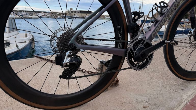 Used Cannondale SuperSix EVO 1 2023 2023 Road & Gravel, Light Gray — image 2 of 16