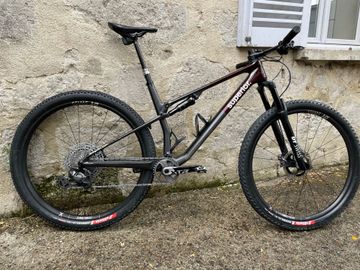 Superior Xf Shimano XTR Di2 2025 MTB d'occasion