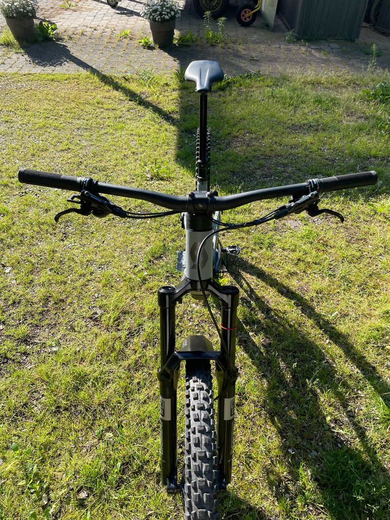 Used Scott Ransom 930 2026 2026 Mountainbike, Light Gray, 29 — image 10 of 13