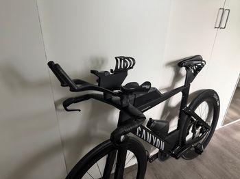 Used Canyon Speedmax CF 8 Di2 2026 2026 Road & Gravel, Black — image 3 of 10