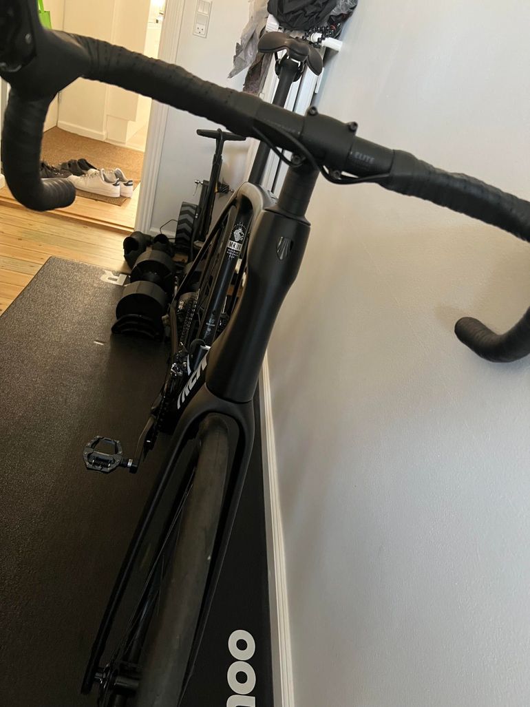 Used Trek Domane SL 5 Gen 4 2025 2025 Road & Gravel, Black — image 4 of 4