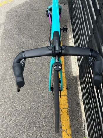 Specialized Tarmac SL7 Expert 2024 2024 Road & Gravel d'occasion — image 6 sur 8