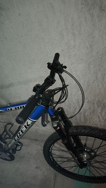 Gebrauchtes Trek 4300 (Disc) 2005 2005 Mountainbike, Hellgrau, 26 — Bild 6 von 10