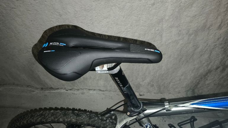 Gebrauchtes Trek 4300 (Disc) 2005 2005 Mountainbike, Hellgrau, 26 — Bild 8 von 10