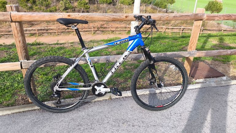 Gebrauchtes Trek 4300 (Disc) 2005 2005 Mountainbike, Hellgrau, 26 — Bild 9 von 10
