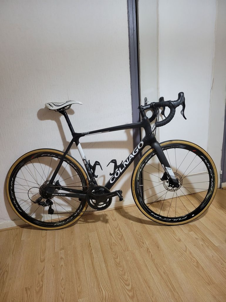 Used Colnago Clx Disc 2019 2019 Road & Gravel, Black — image 1 of 3