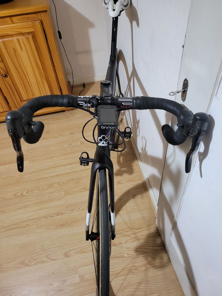 Used Colnago Clx Disc 2019 2019 Road & Gravel, Black — image 3 of 3