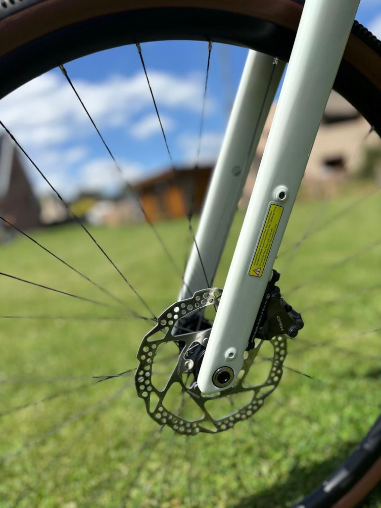 Używany CUBE NUROAD HYBRID C:62, RACE 400X 2025 2025 Road & Gravel — zdjęcie 6 z 11
