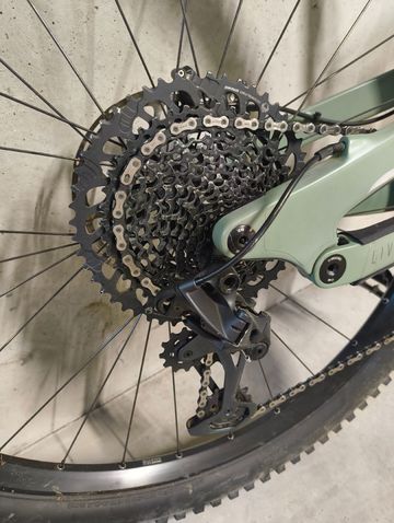 YT Industries Jeffsy CORE 3 29 2023 2023 Mountainbike usato, Verde — immagine 3 di 6