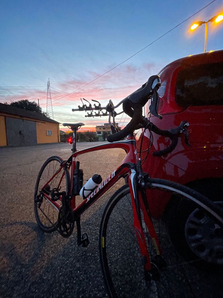 Used Specialized Roubaix SL4 Sport 105 2014 2014 Road & Gravel, Red — image 3 of 3