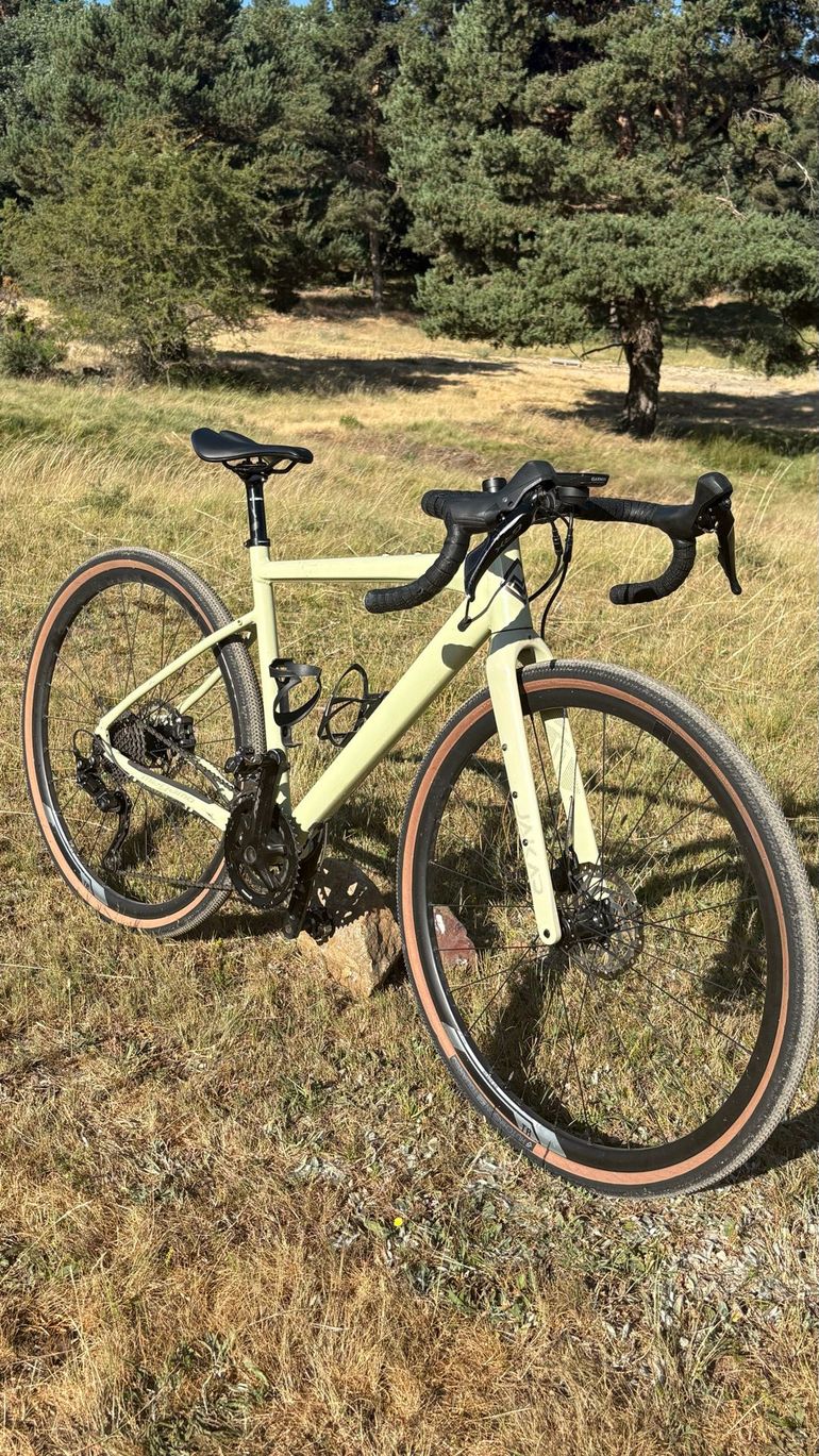 Used Megamo JAKAR 30 2023 2023 Road & Gravel, White — image 8 of 9